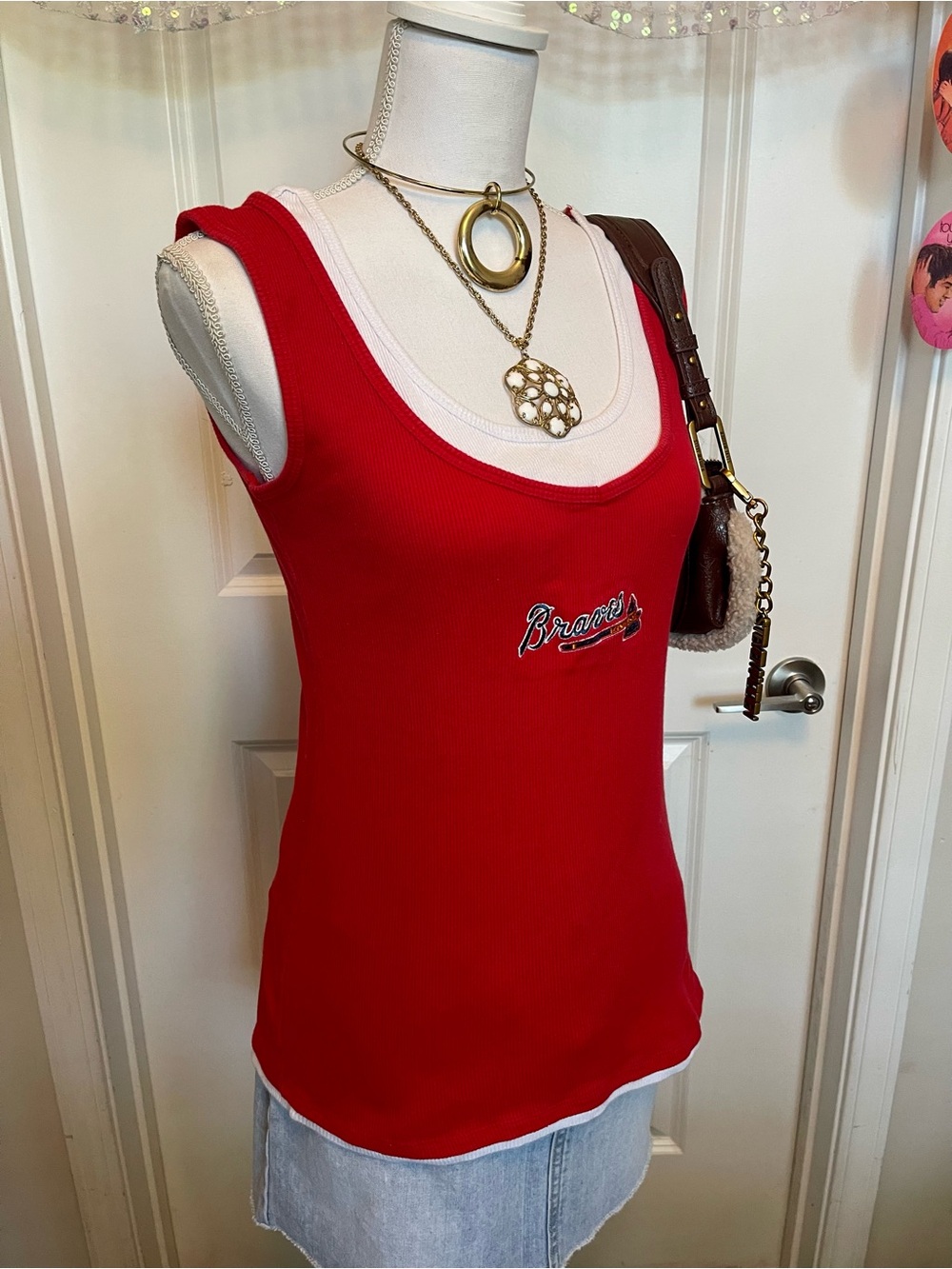 MLB : Atlanta Braves Ribbed Tank Top!! - Picture 4 of 7